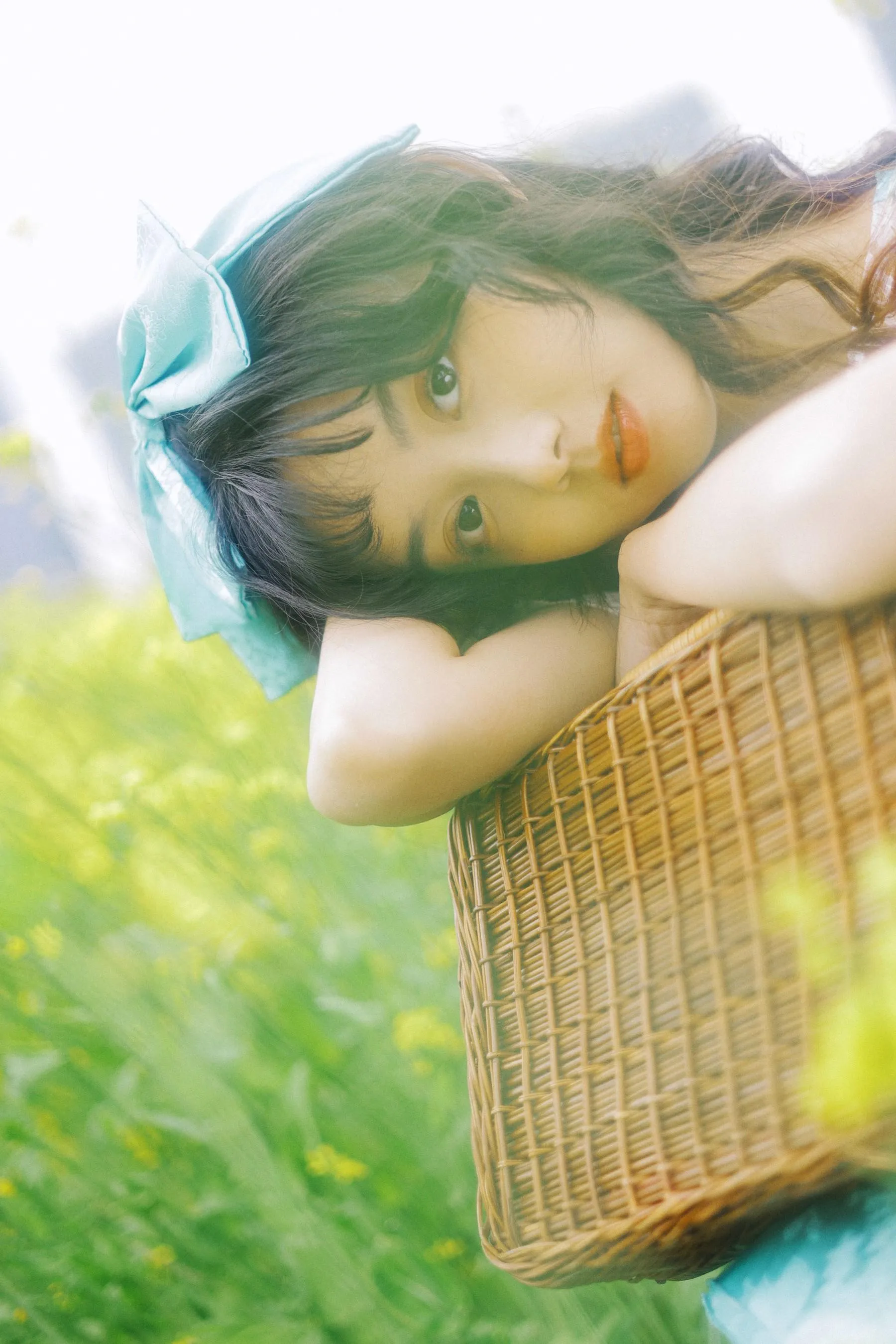 [艺图语] 2022.05.26 黄色花海 芊芊 [24P]插图9